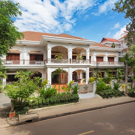 Grand Sunset Angkor Hotel 시엠리아프 외부 사진