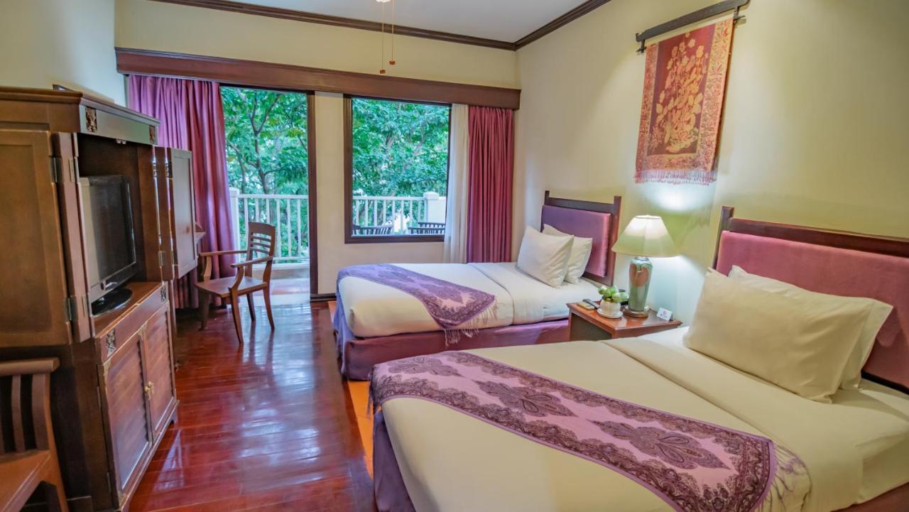 Grand Sunset Angkor Hotel 시엠리아프 외부 사진