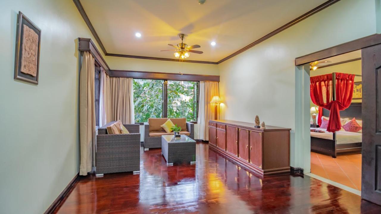 Grand Sunset Angkor Hotel 시엠리아프 외부 사진