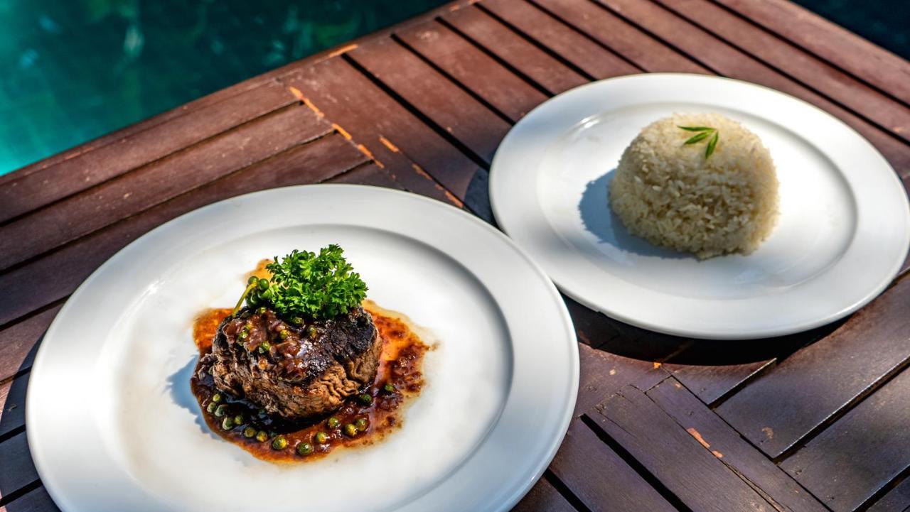 Grand Sunset Angkor Hotel 시엠리아프 외부 사진