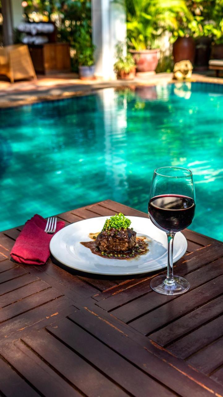 Grand Sunset Angkor Hotel 시엠리아프 외부 사진