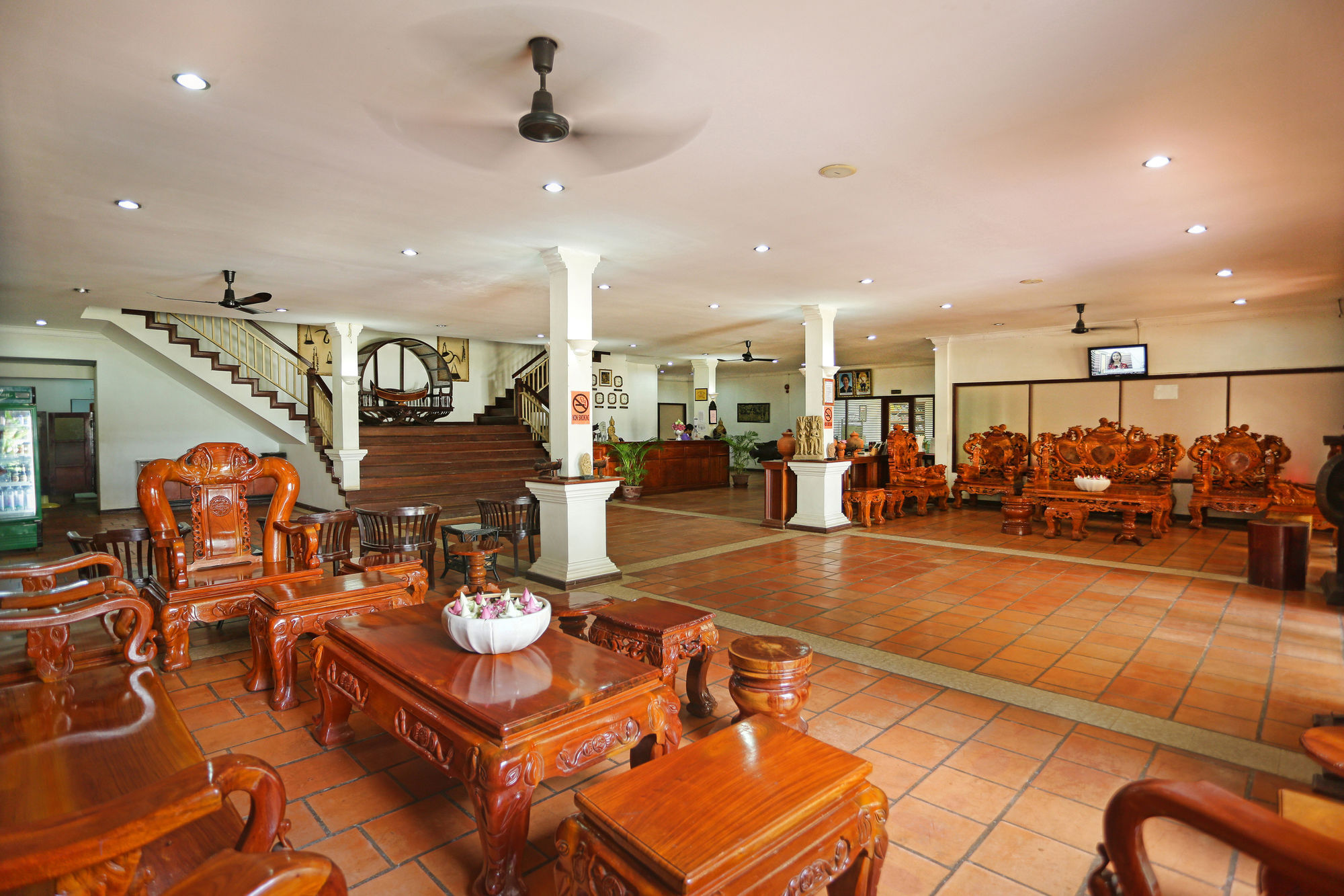 Grand Sunset Angkor Hotel 시엠리아프 외부 사진