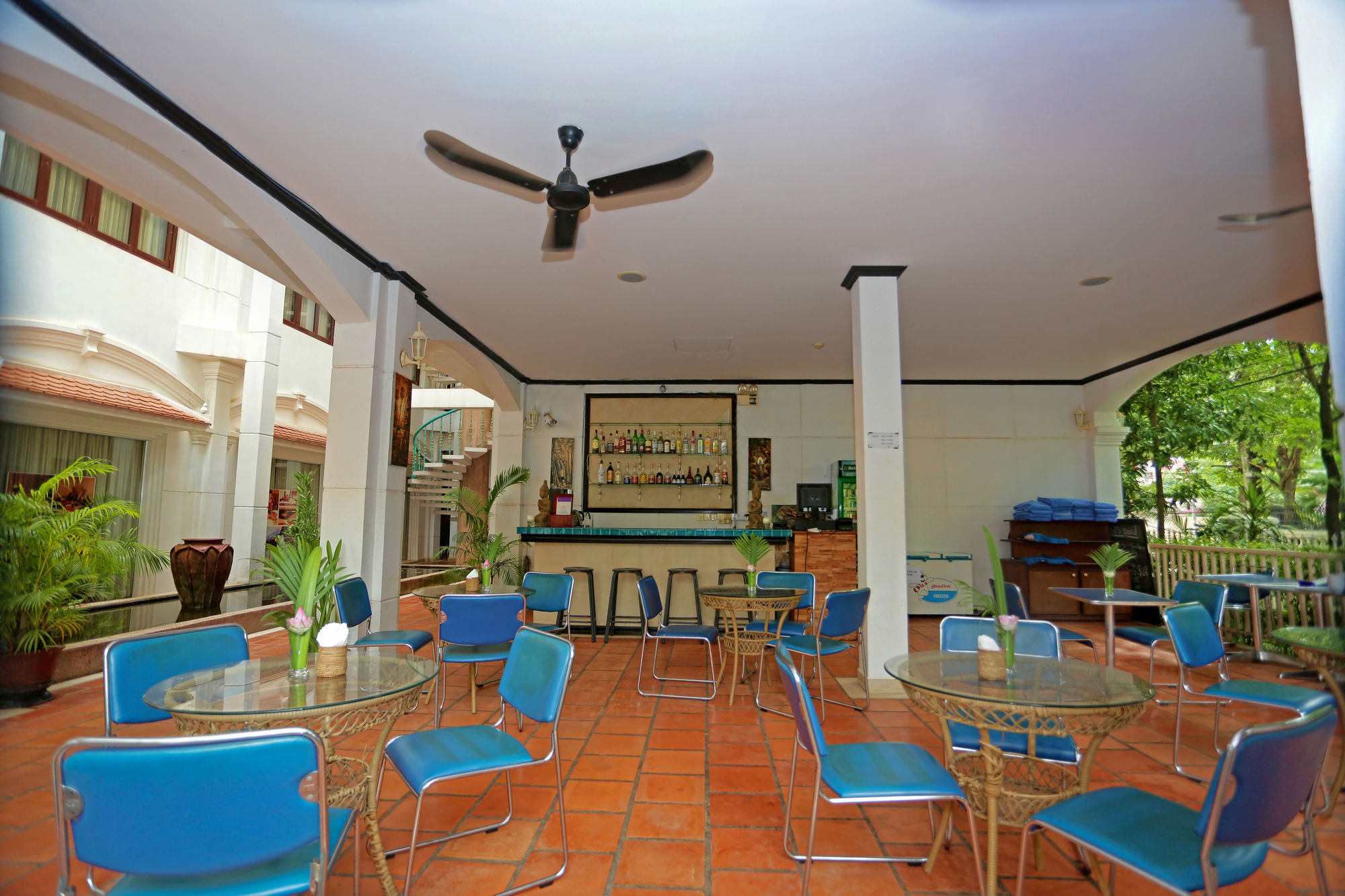 Grand Sunset Angkor Hotel 시엠리아프 외부 사진